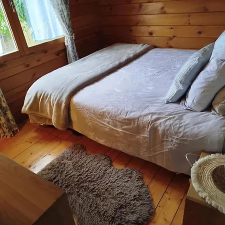 Confortable à - 36 M² Avec Jardin Chalet